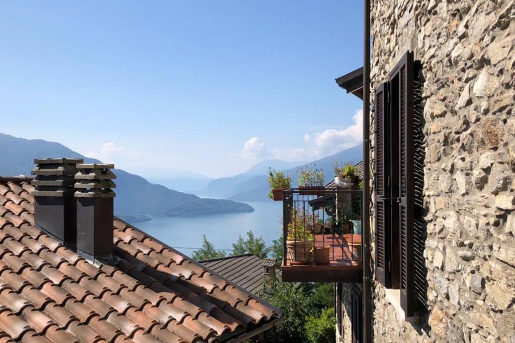 La Poulerie - Suite Dépendance Gera Lario Extérieur photo